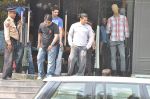 Salman Khan snapped outside Being Human store in Santacruz, Mumbai on 13th Feb 2013 (26).JPG